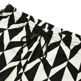 GEOMETRIC PATTERN HALF PANTS